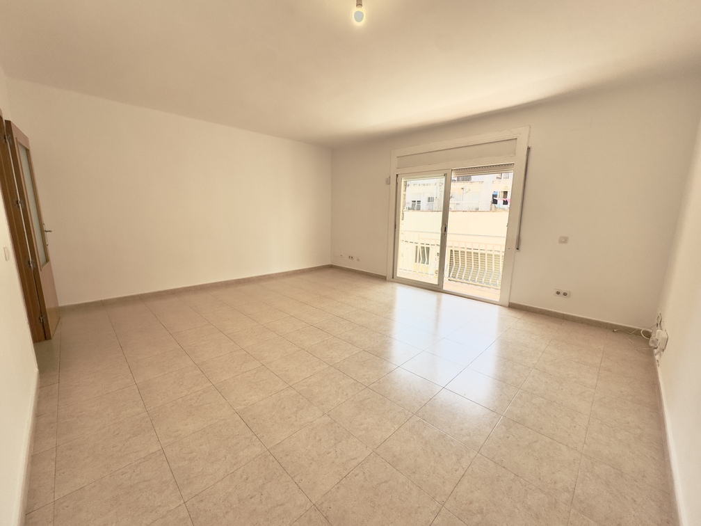 Foto menjador apartament a Colon